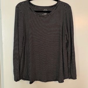 Maurices long sleeved top